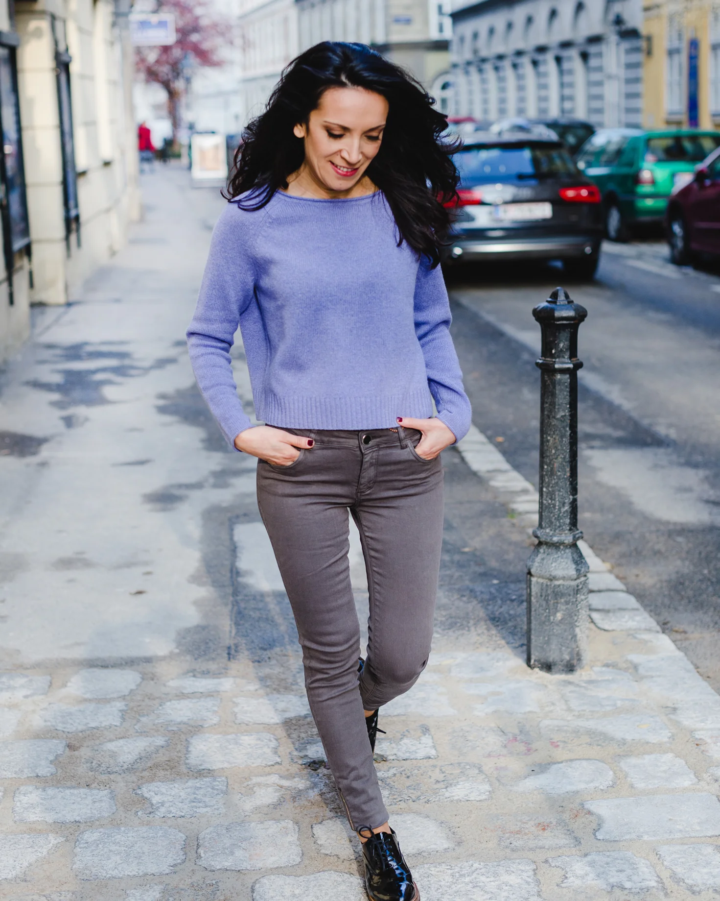 kurzer cashmere pullover von ftc IN DER BOUTIQUE 8. AUF ANFRAGE ERHÄLTLICH