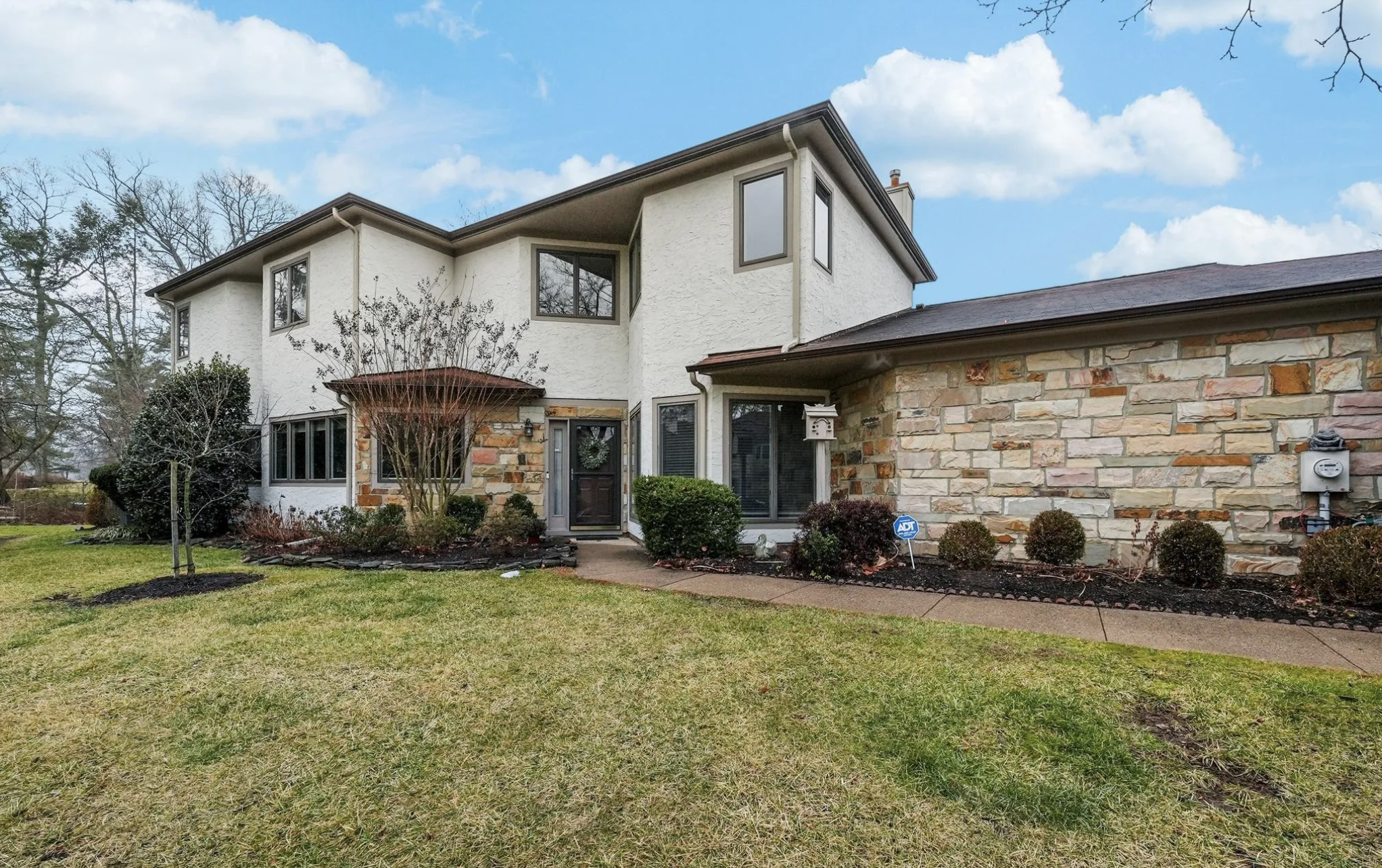 5 Marvin Ct - Lawrence - $626,000 - Buyer - 2025
