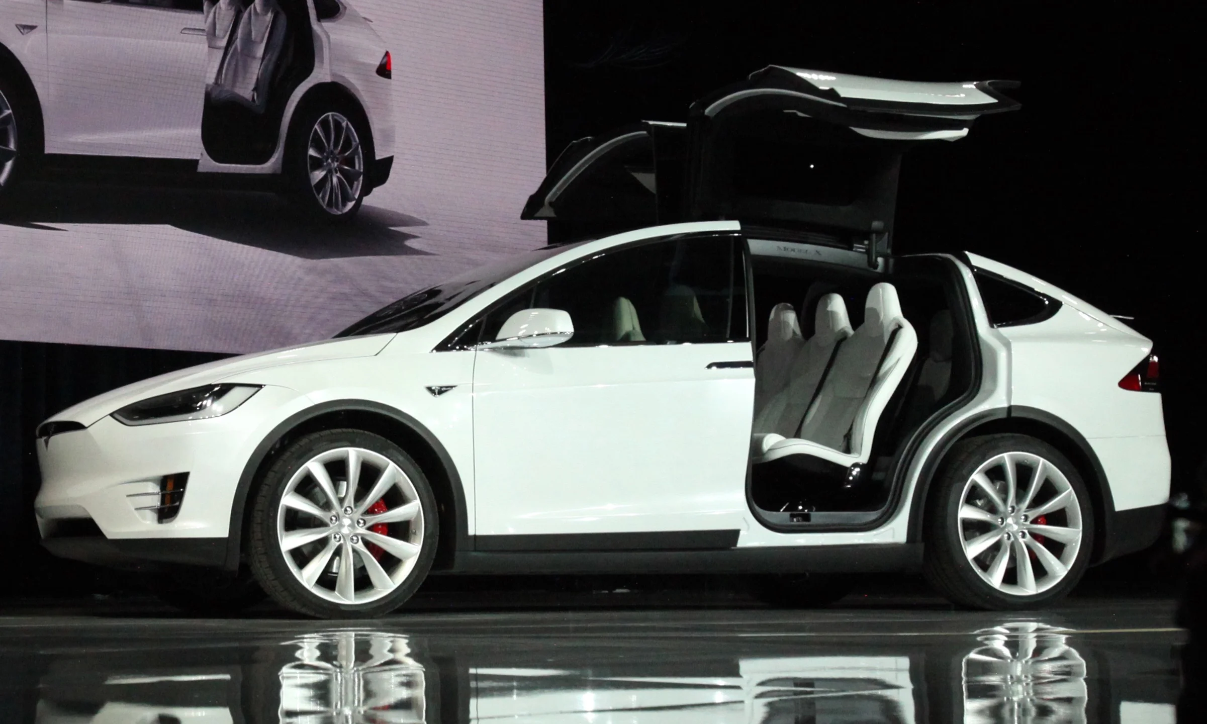 2016-tesla-model-s-19-of-43.jpg