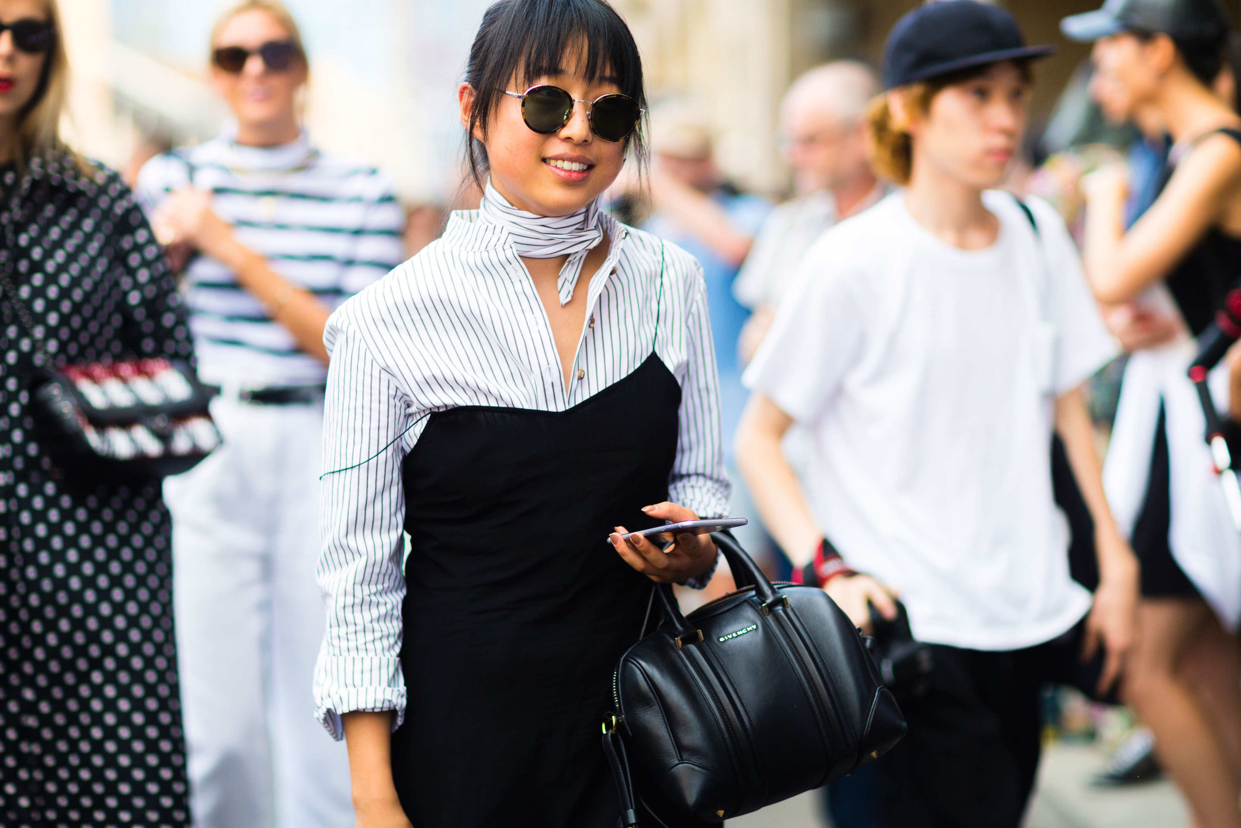 nyfw-street-style-day6-30.nocrop.w1800.h1330.2x.jpg