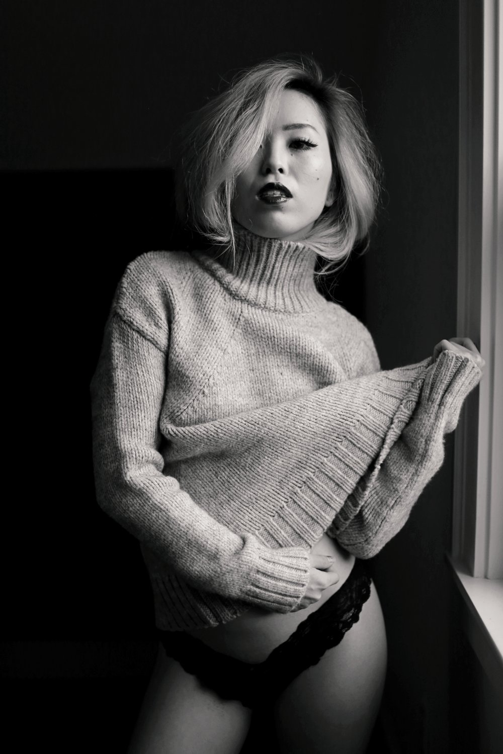 Boudoir+Photo-black+and+white+photography-sweater+weather-turtle+neck+sweater-black+lingerie-dark+lipstick-japanese-Aika's+Love+Closet-Seattle+model-Seattle+Style+blogger+6.jpeg
