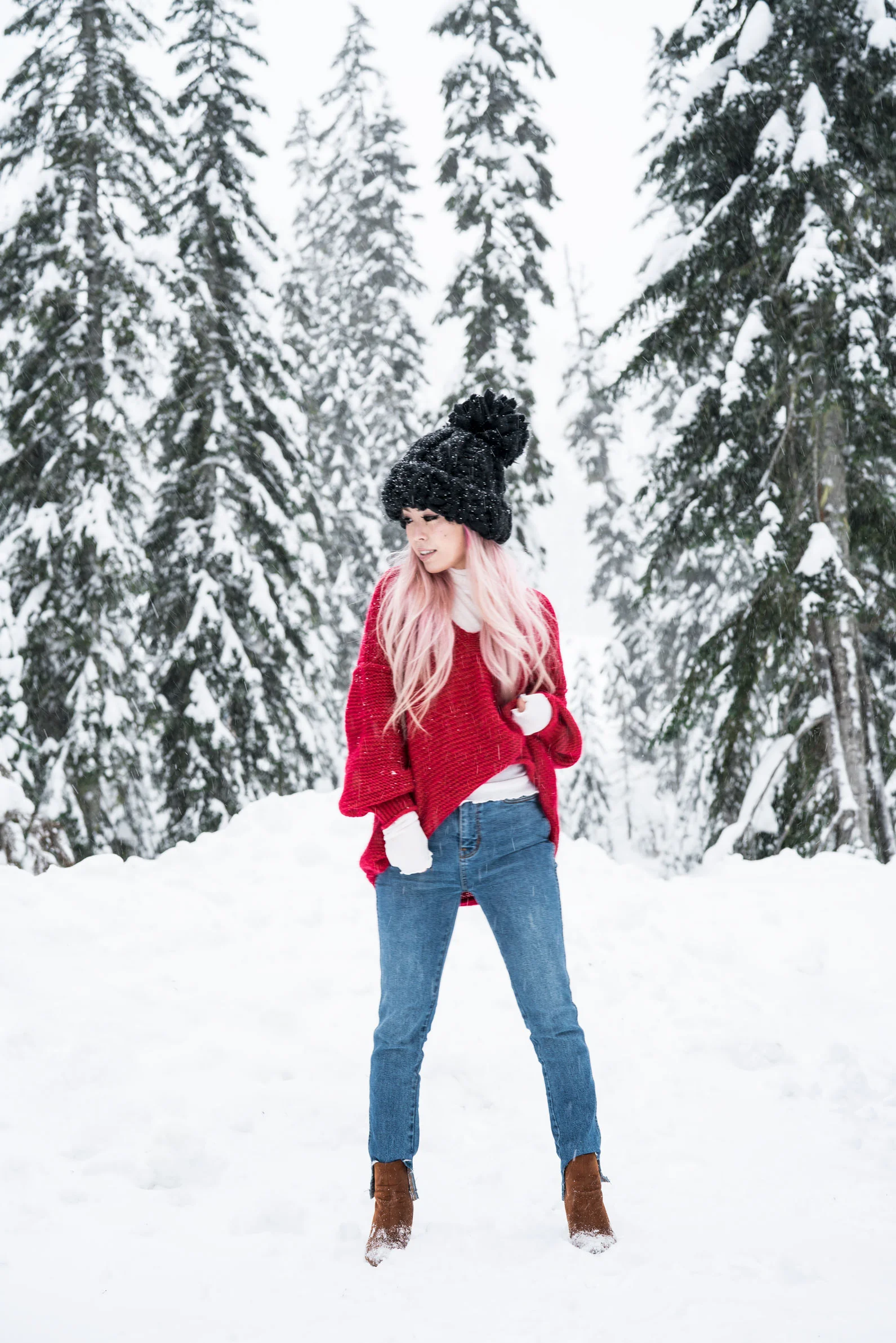 Free people All Mine Sweater, Free People Modern Cuff Layering Top, Free People Ace High Rise Jeans, Free People Bobbi Chunky Pom Beanie, EGO Ankle Boots, Aika's Love Closet, Seattle Fashion Blogger from Japan, Pink Hair 8