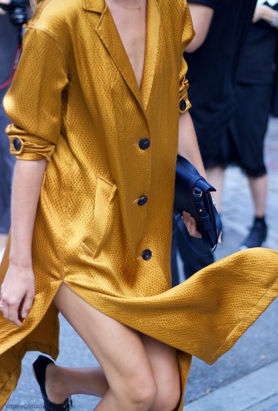 Yellow gold shirt dress-street style inspiration--aikas love closet-seattle style blogger-japanese.jpg