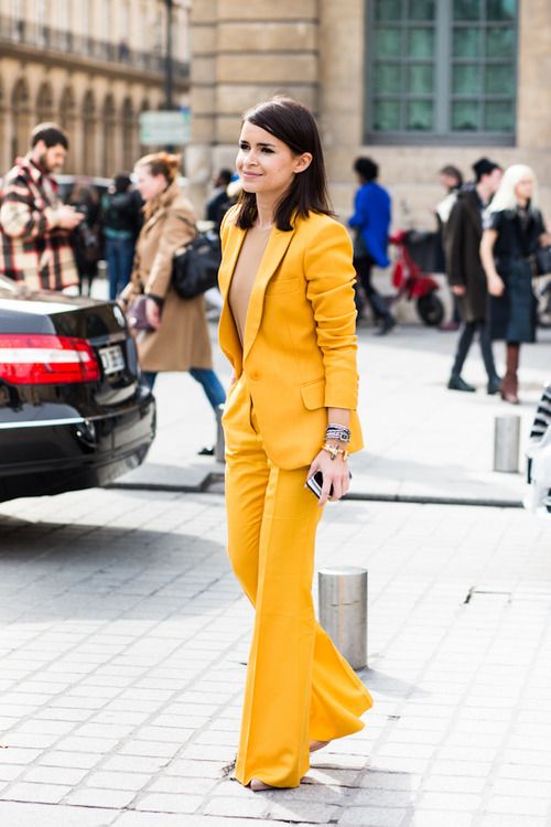 Yellow suit - street style - inspiration - aikas love closet-seattle style blogger-japanese.jpg