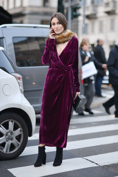 Top Velvet Fashion Trends for winter- aika's Love closet-japanese-seattle style fashion blogger-colored hair- Velvet Burgundy Dress Street Snap.jpg