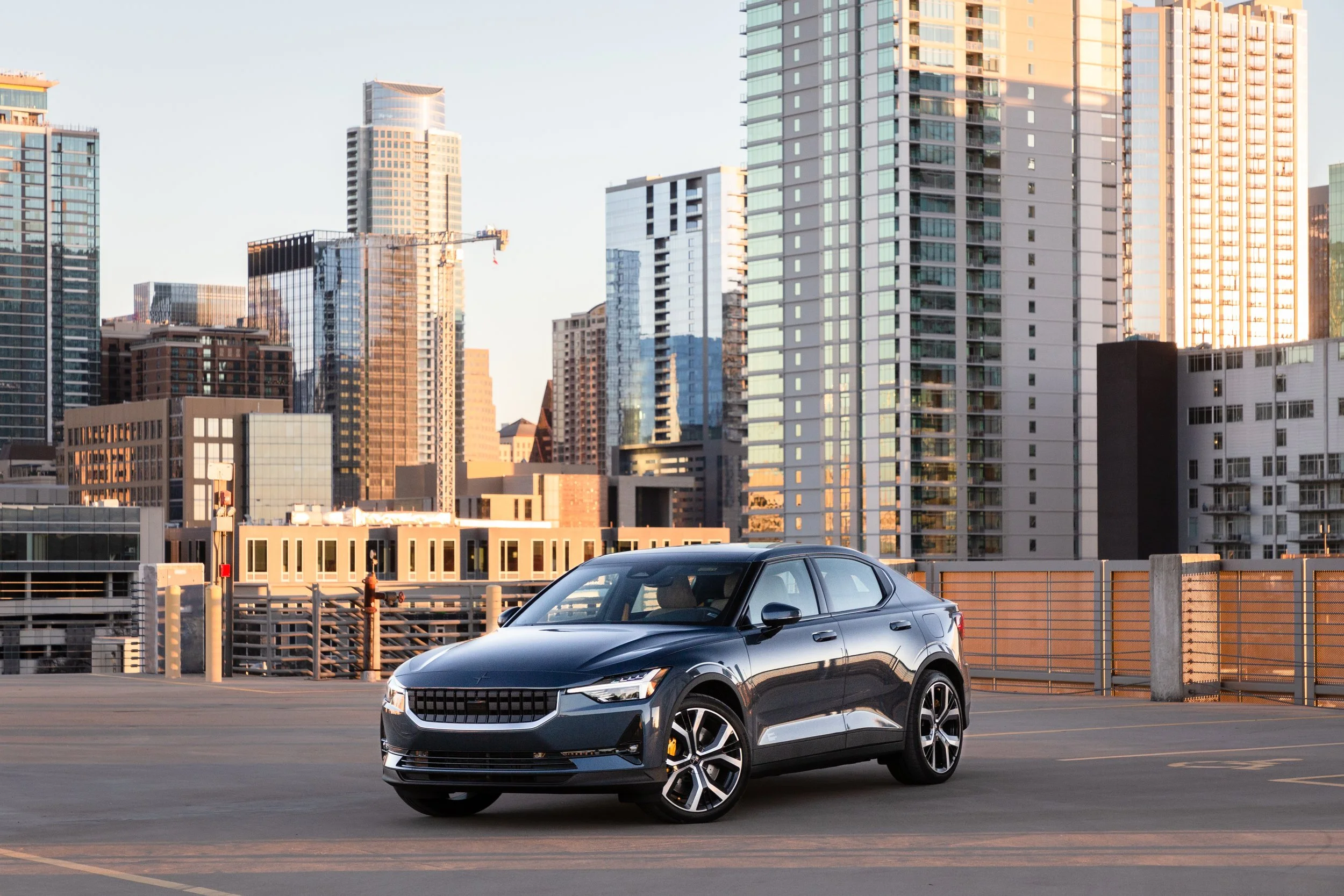 2022 polestar 2 - midnight