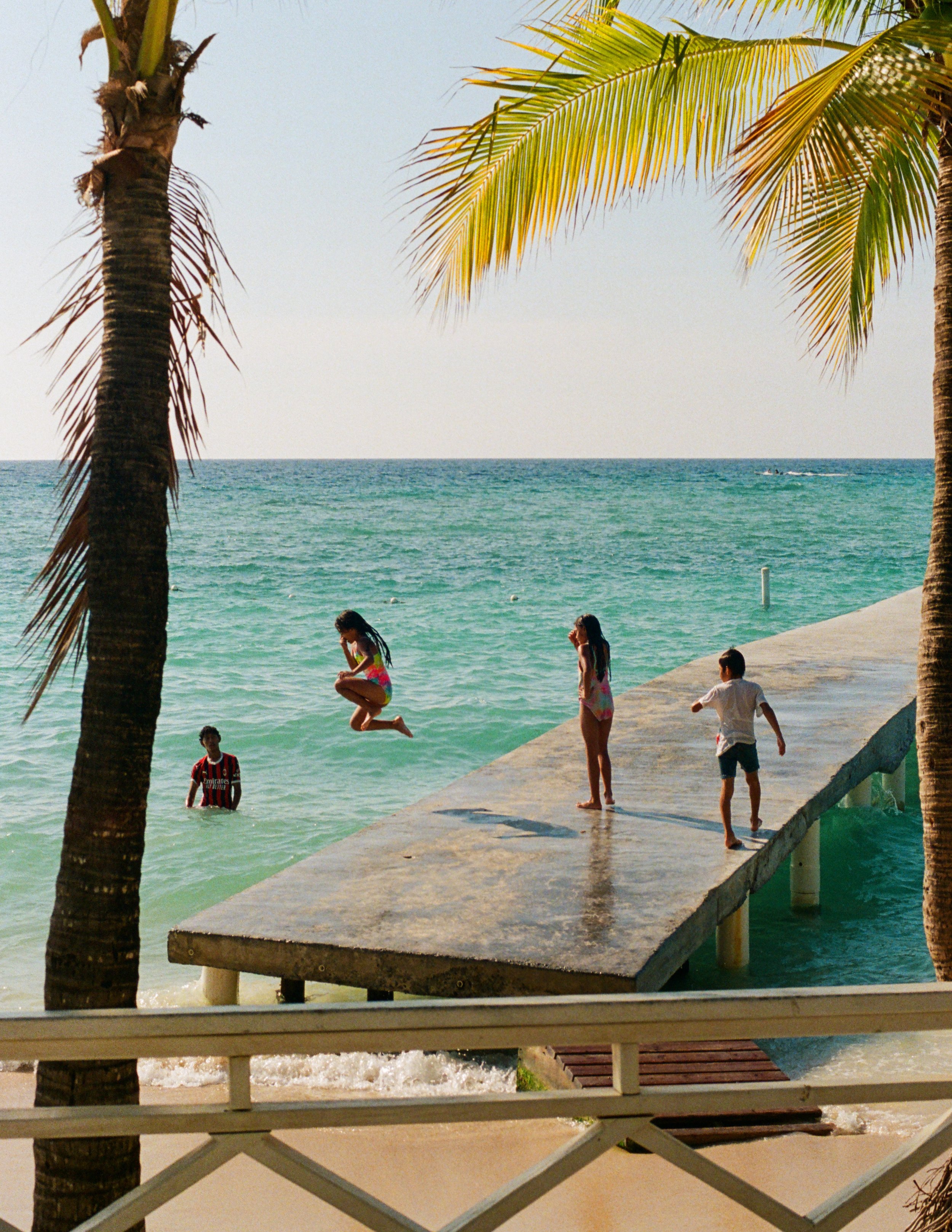 Roatan Website-29.jpg