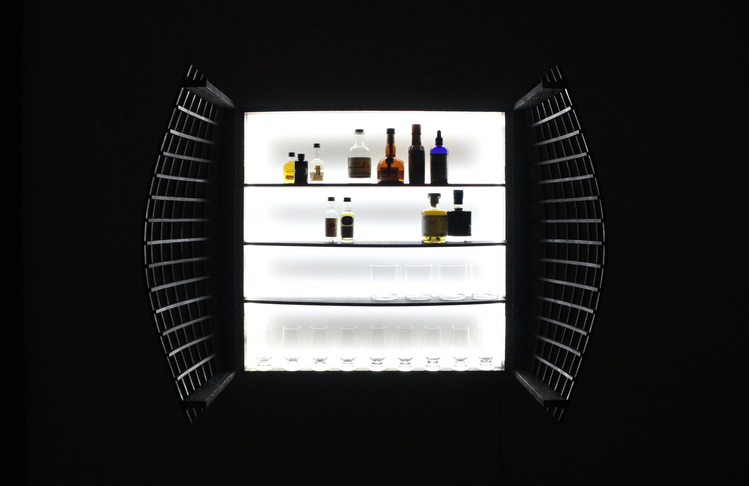 MatejczykCabinet01.jpg