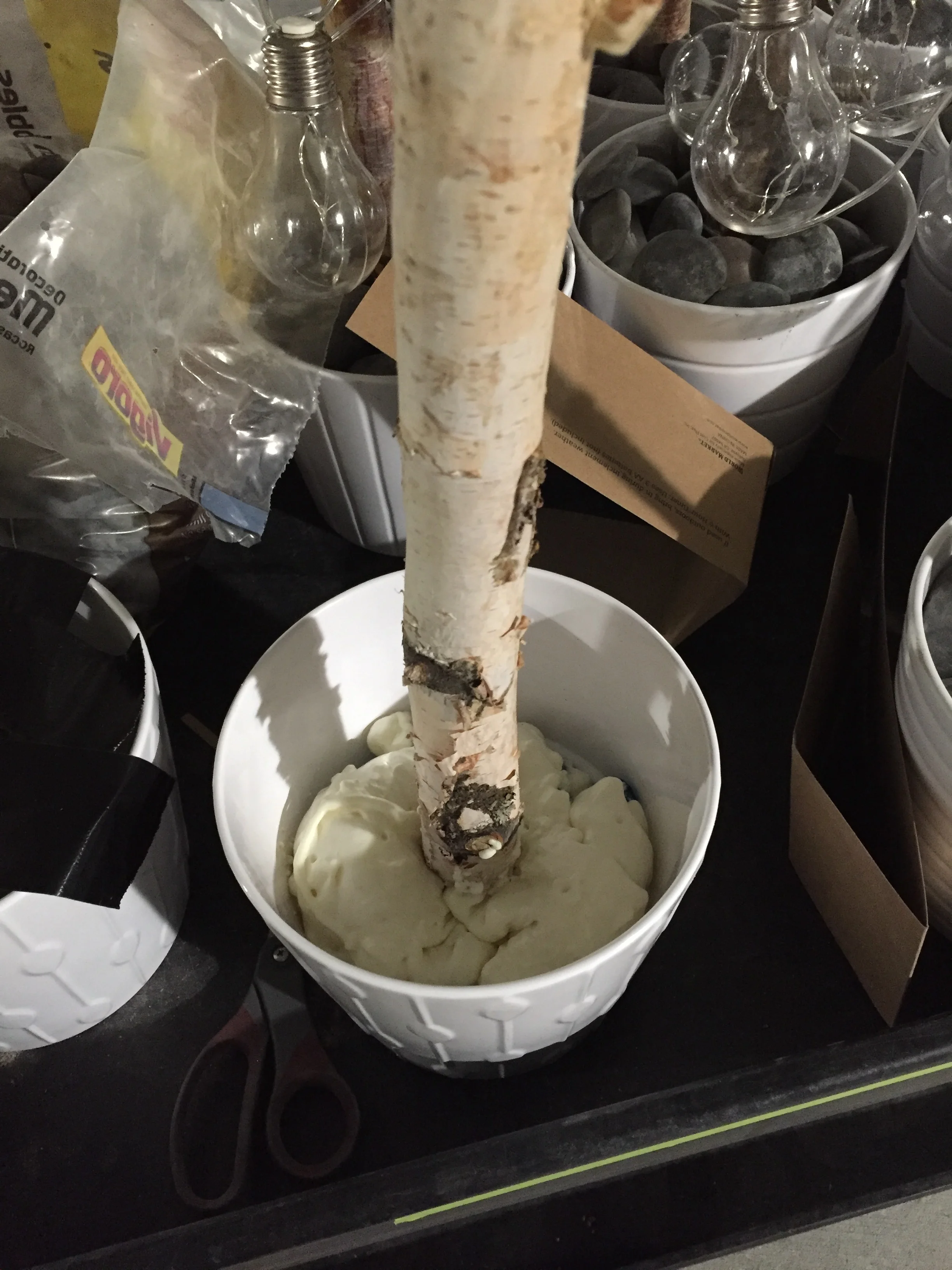 sprayfoamsealant.jpg