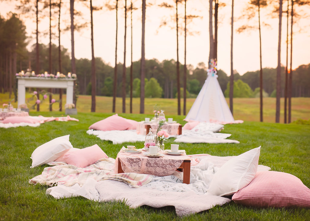 académico pecador Agarrar Boho Chic Garden Party Sweetwood Creative Co. | Atlanta Wedding Planner +  Upscale Event Design