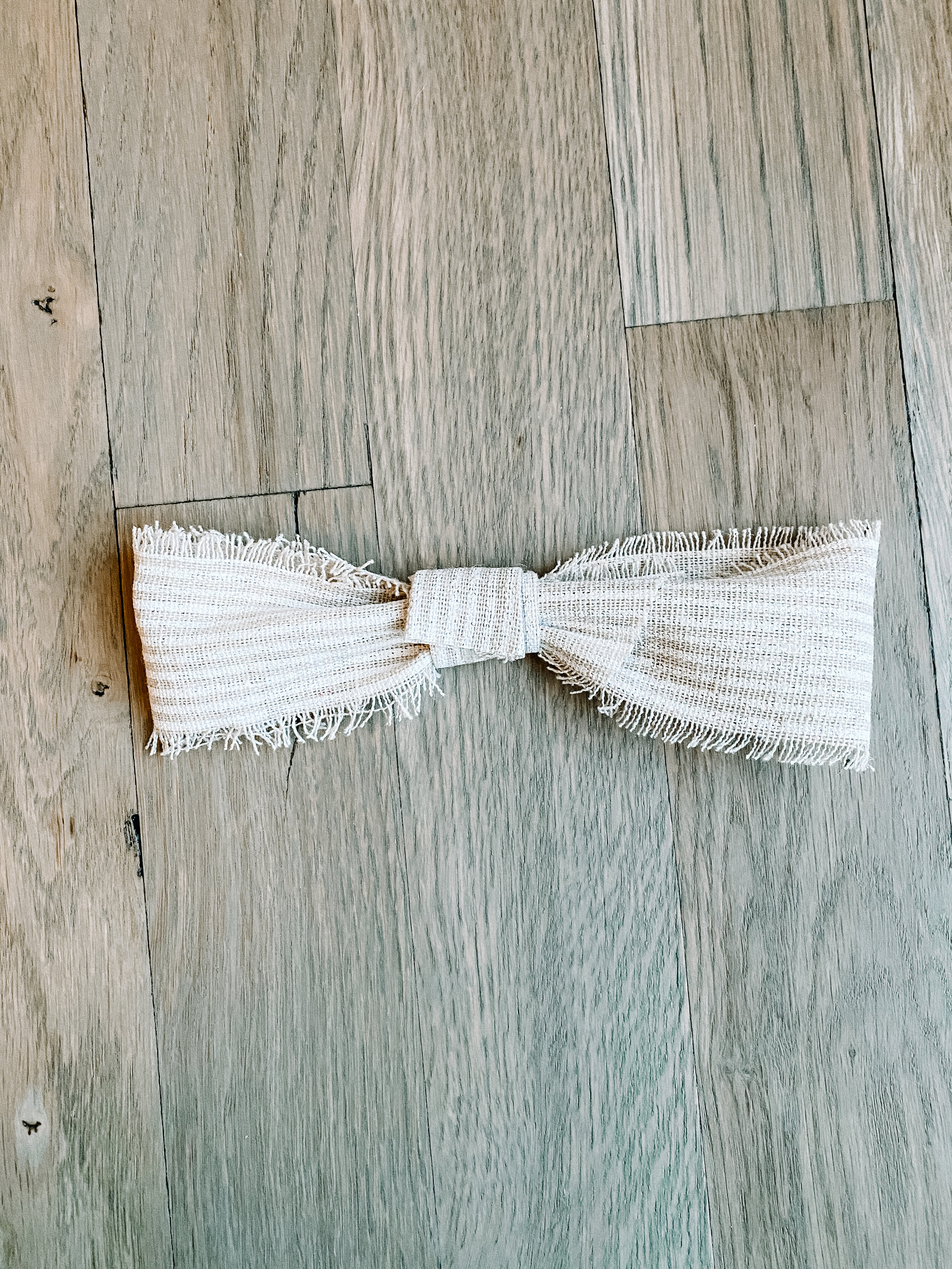  This is what the back side of your bow will look like. 