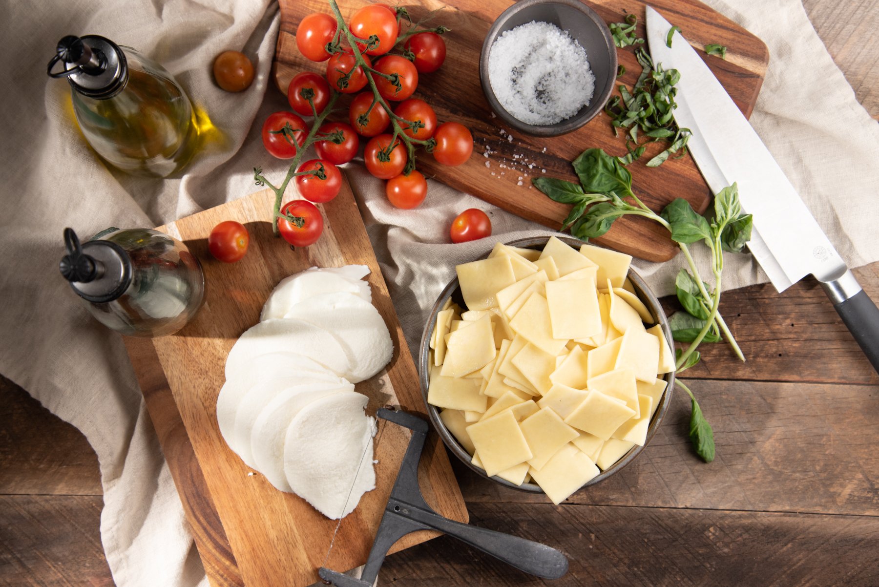 MMHN-Caprese pasta-007.jpg
