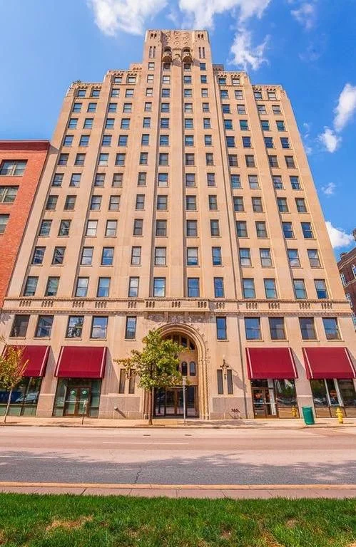 30 Central Parkway.jpg