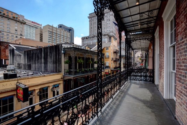 drinkery balcony.jpg