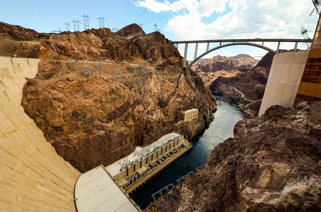 nevada-colorado-hoover-dam-architecture-buildings-622521-1024.jpg