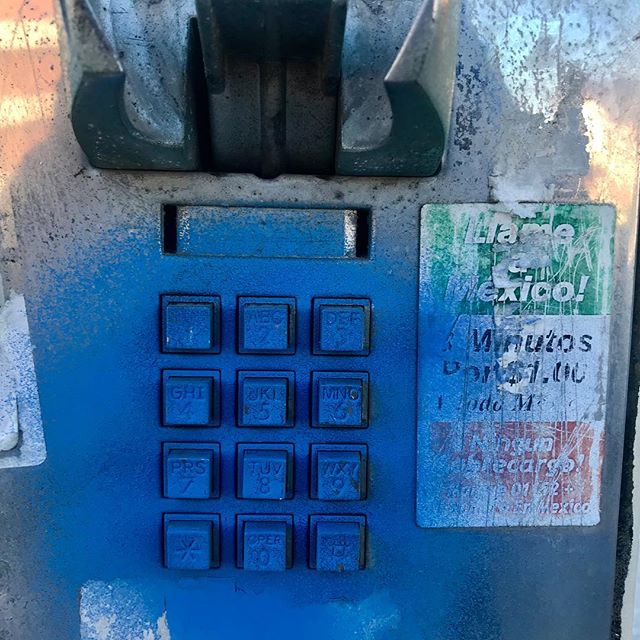 #ladeadphone #losangeles #crenshaw #wilshire #blue