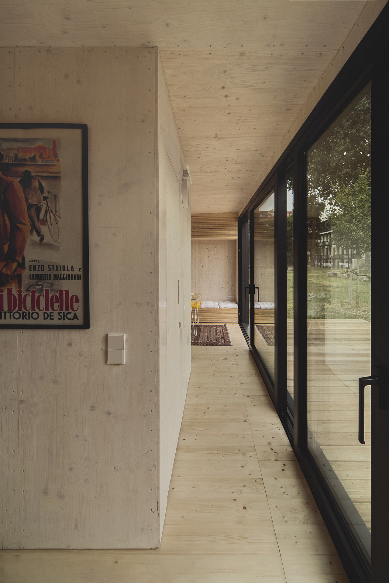 Interior PATH 1.jpg