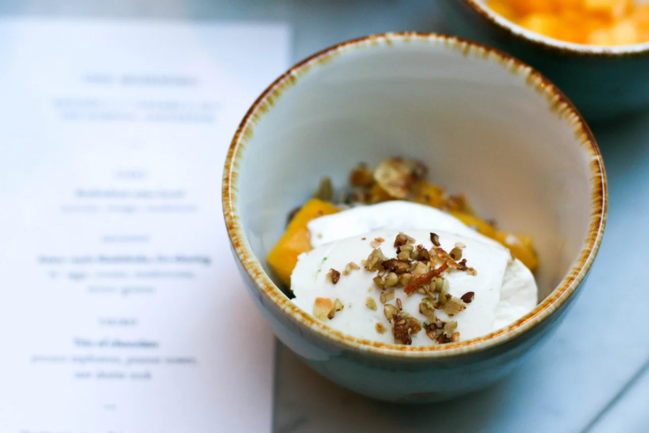 The Morning x The Hoxton #1 presents "THE MORNING BREAKFAST"