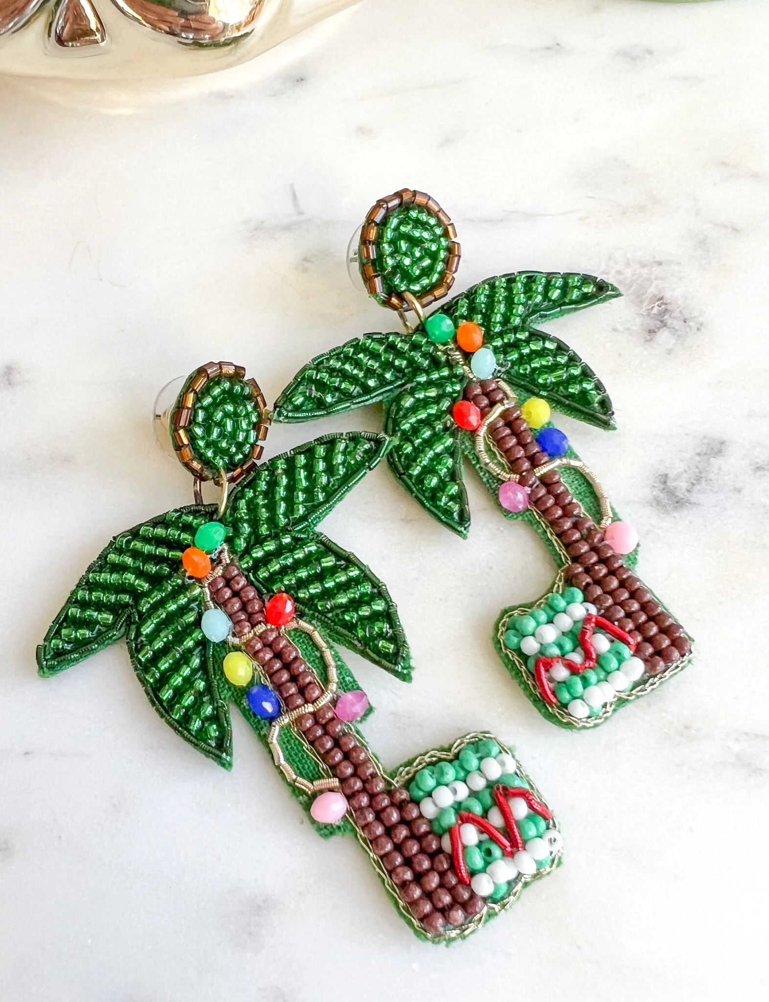 DB36CDF4-832F-427B-8697-4FDE75E9D196