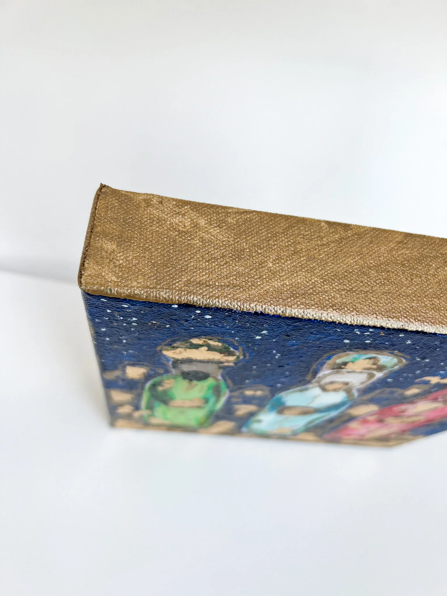 FC70FB65-F204-4154-893C-203EBCC4BD19