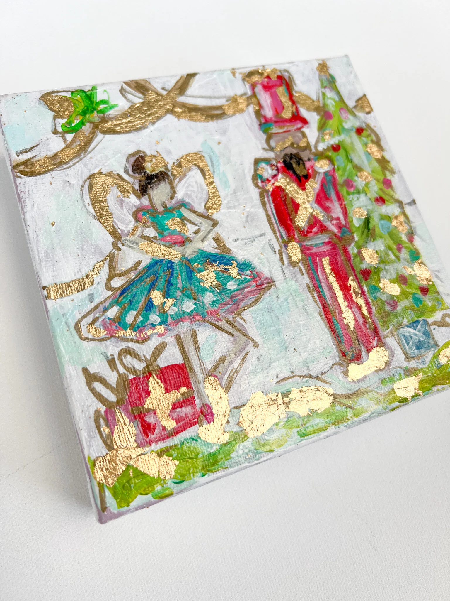 4DE95B62-9BA3-4839-83DC-59C3E94D7D04