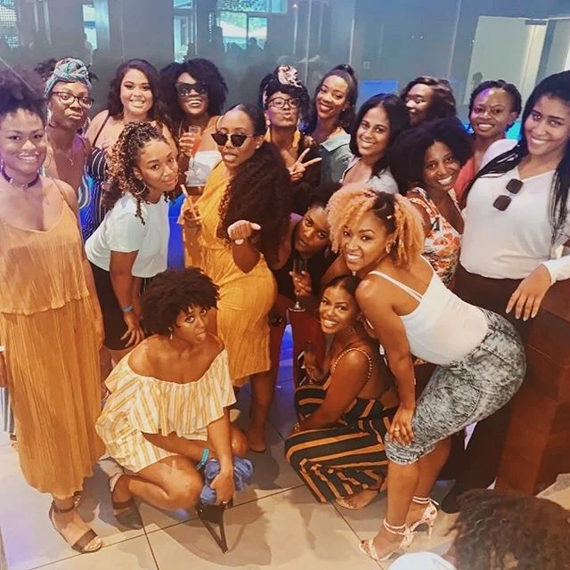 ๐๐-๐๐-๐๐โฃโฃโฃโฃ
โฃโฃโฃโฃ
End of Unit 1 and the lovely women of HUCM 2023 celebrated with an โexclusiveโ aka no men allowed womenโs brunch at @barcodedc โฃโฃ!
โฃโฃ
#BrunchAndBanter #2023Family