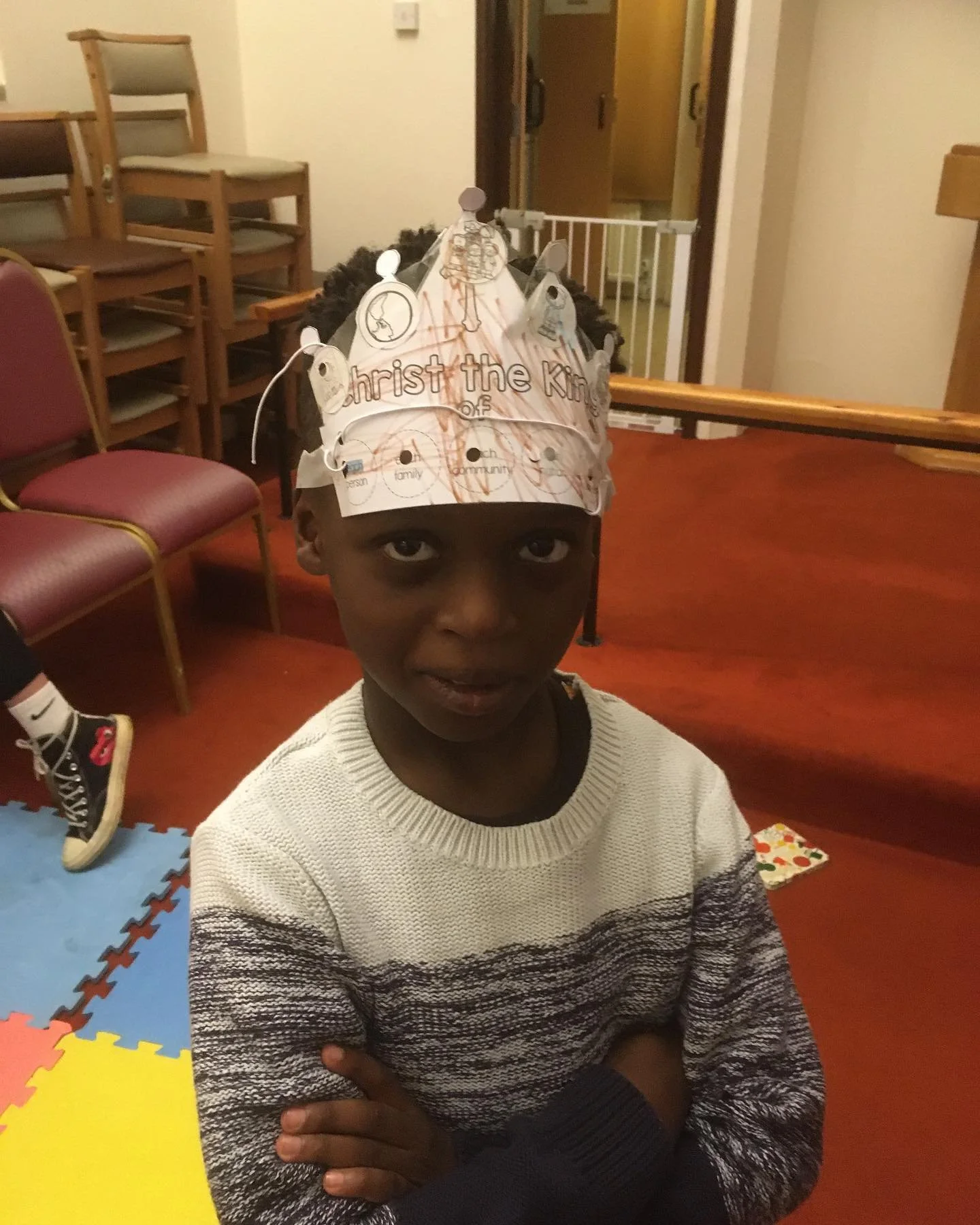 We heard in Fledglings today about a &lsquo;backwards&rsquo; king, who didn&rsquo;t behave the way people expected a king to behave! It&rsquo;s Christ the King week!