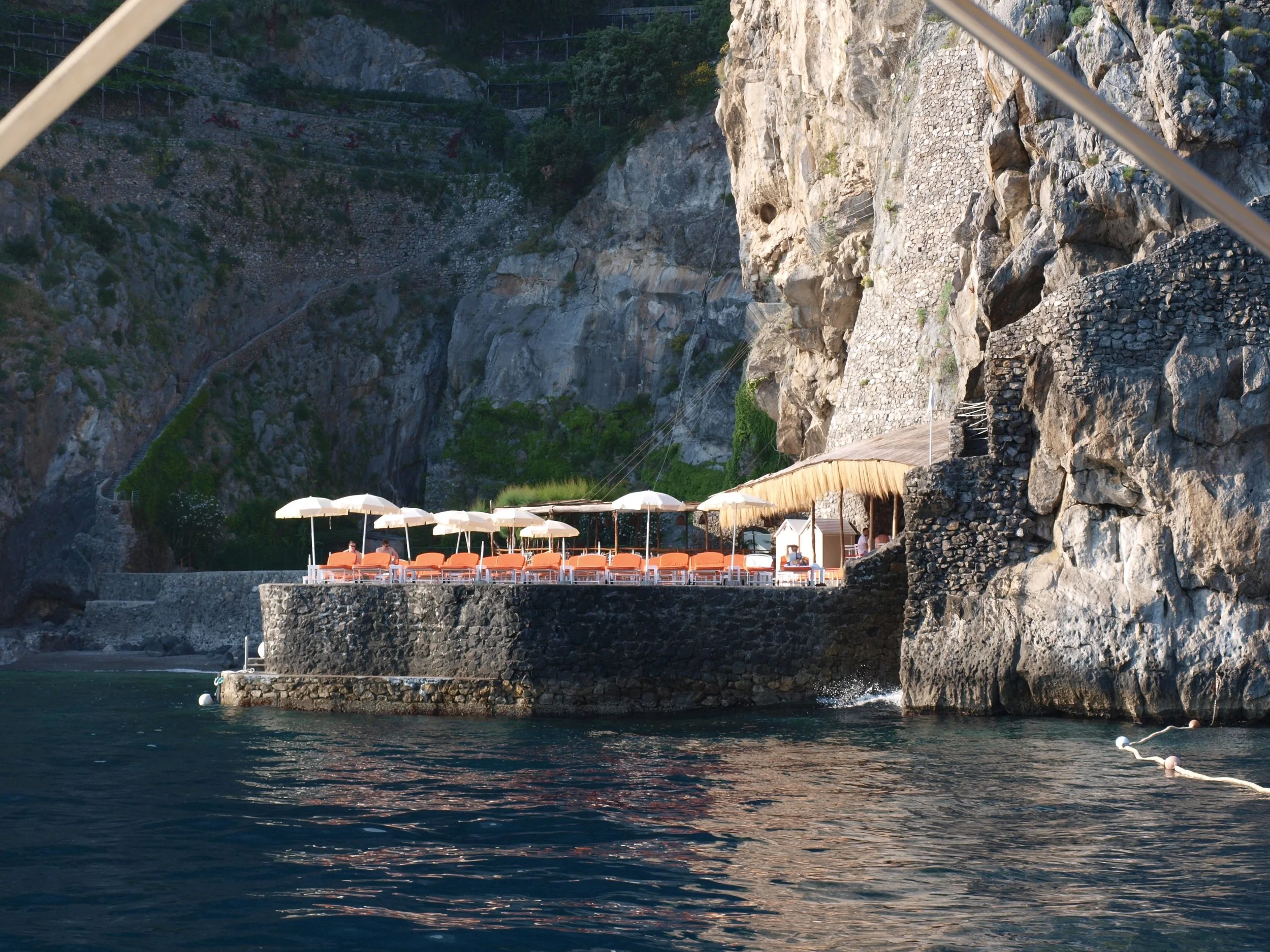 A beach typical of the Amalfi Coast