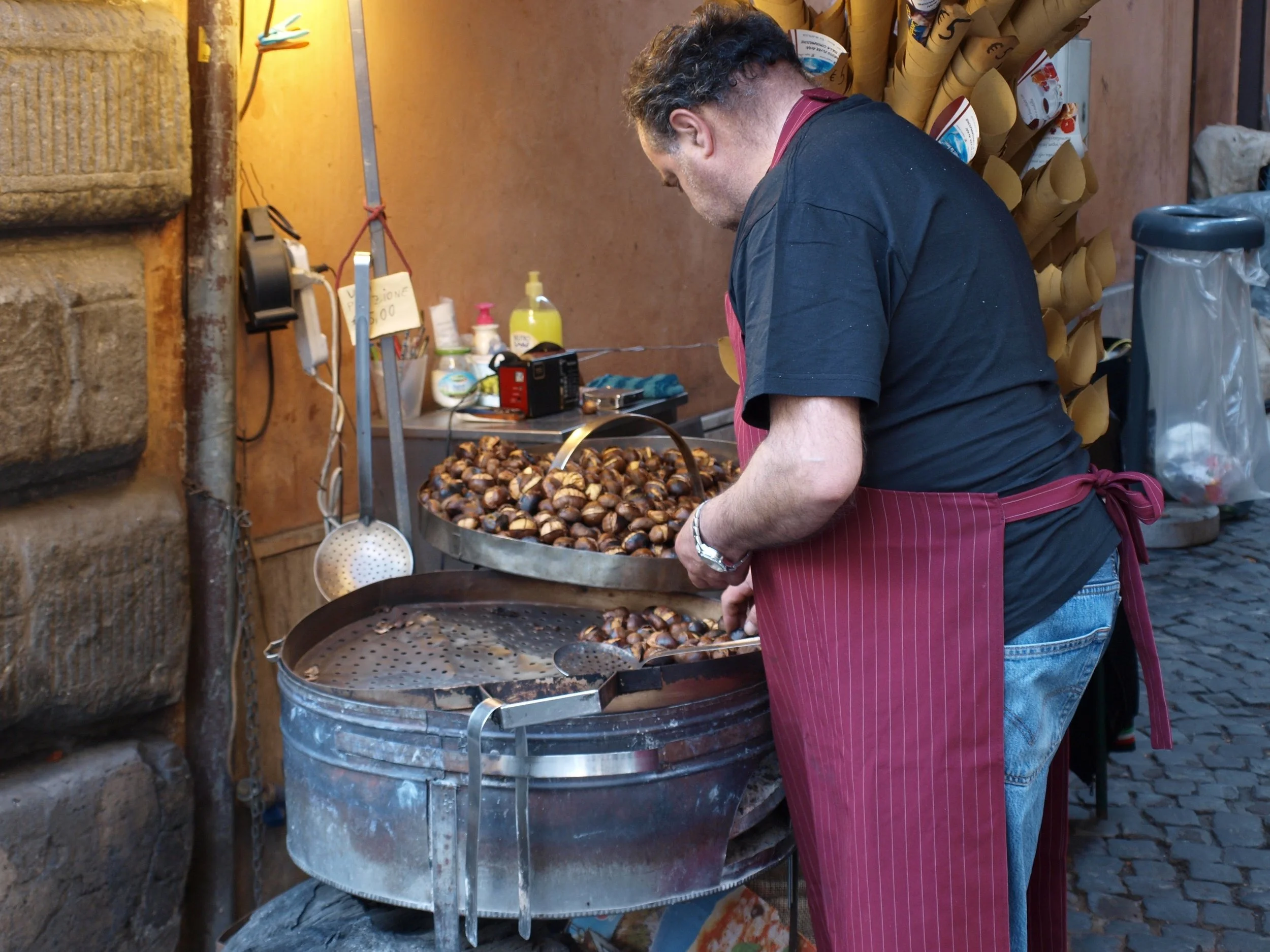Roasted castagne!
