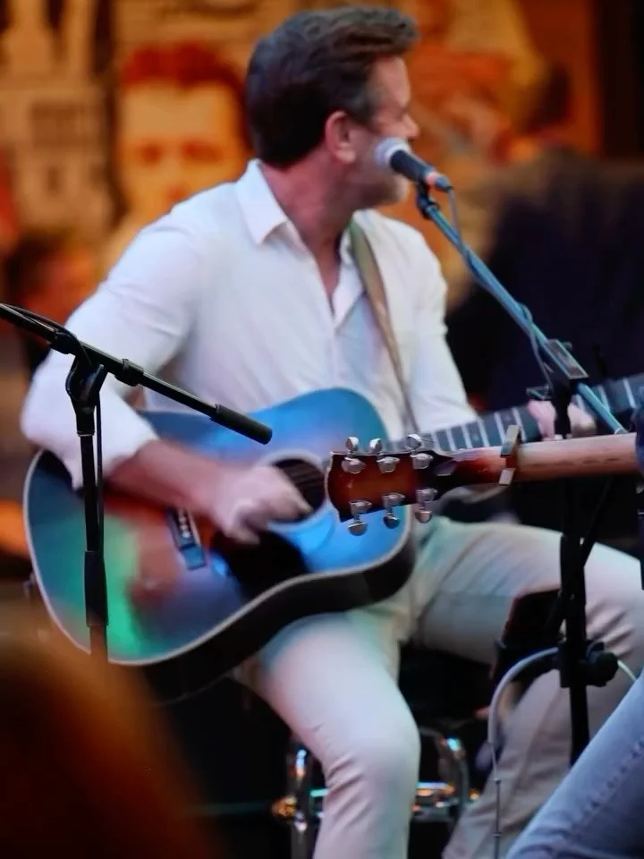 Charles Esten x Vegas Songwriter Festival ✨
Our very own @charlesesten was invited to the inaugural Las Vegas songwriters&rsquo; festival at @mandalaybay! Sharing the stage with the legendary @lizrose0606, @philbarton222, + @ericpaslay, this crew bro