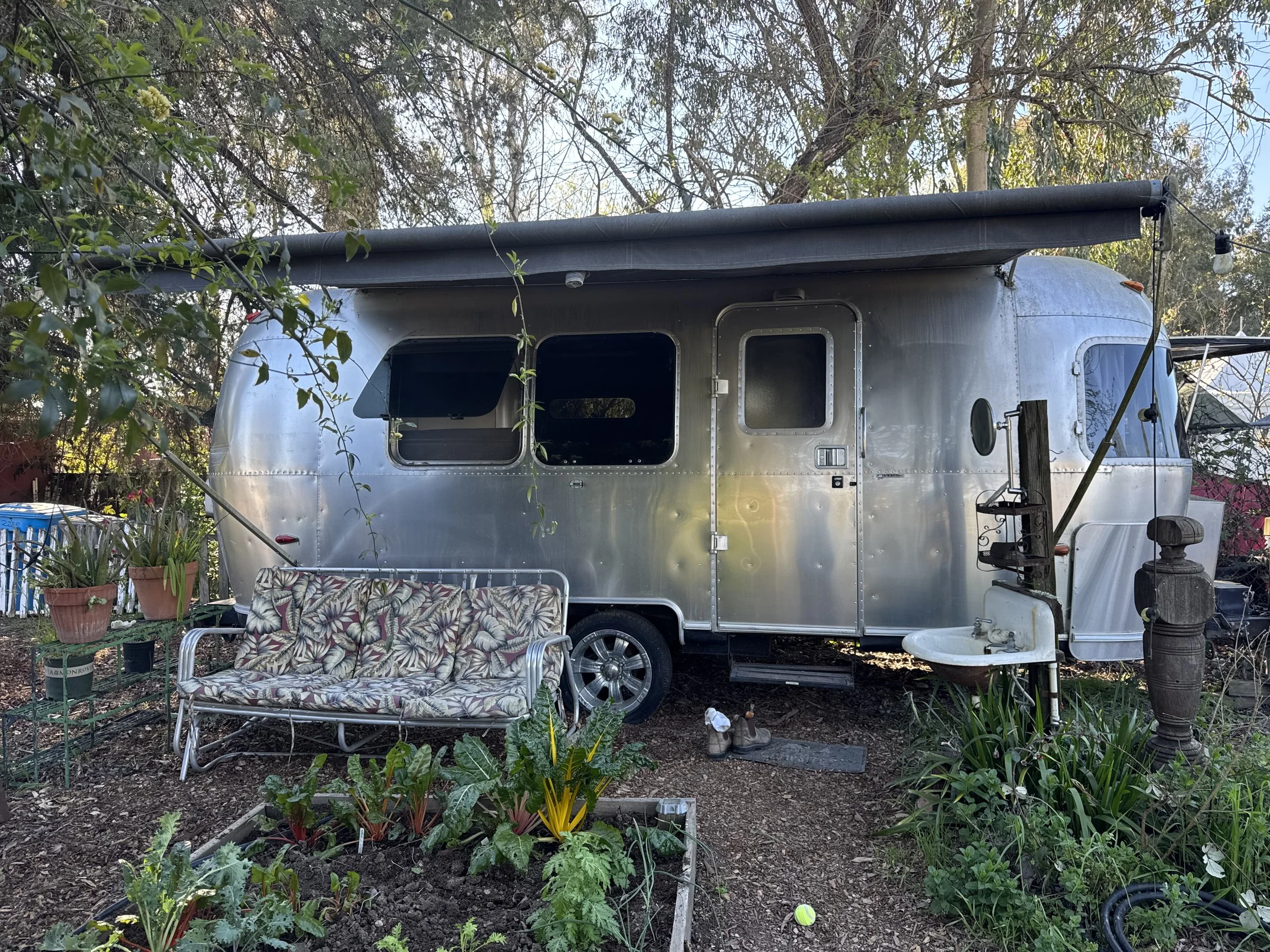 When You Don’t Know How You Feel You are Like a Plane Without a Destination