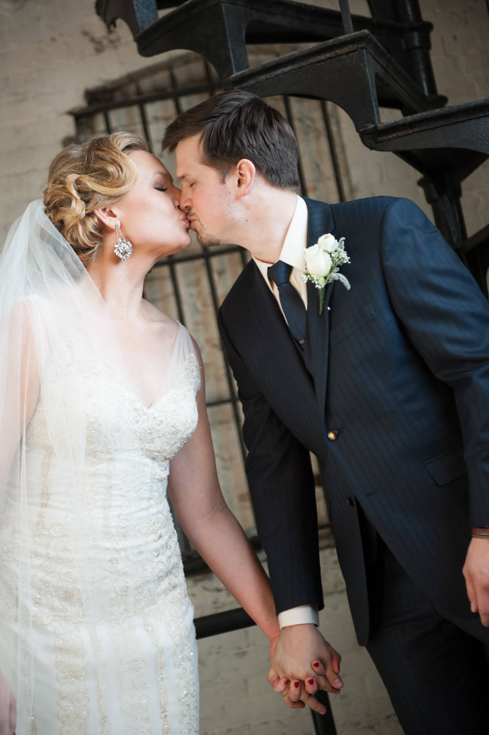 Brett-Dorrian-Minneapolis-Minnesota-Wedding-Makeup-Hair-and-Photography