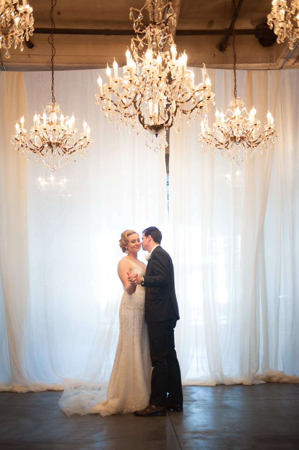 Brett-Dorrian-Minneapolis-Minnesota-Wedding-Makeup-Hair-and-Photography