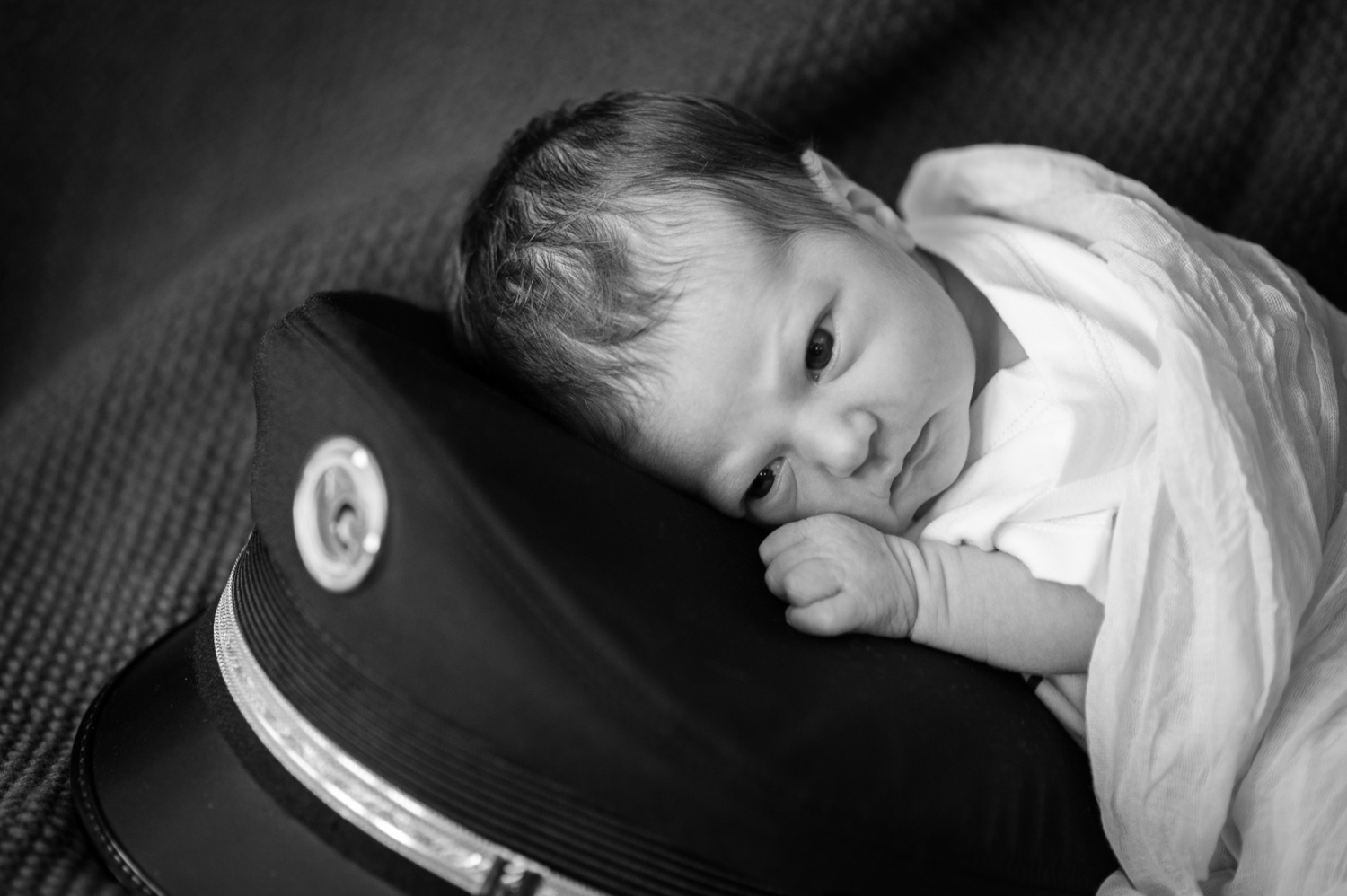 Minneapolis-Newborn-Photography-Brett-Dorrian-Artistry-Studios