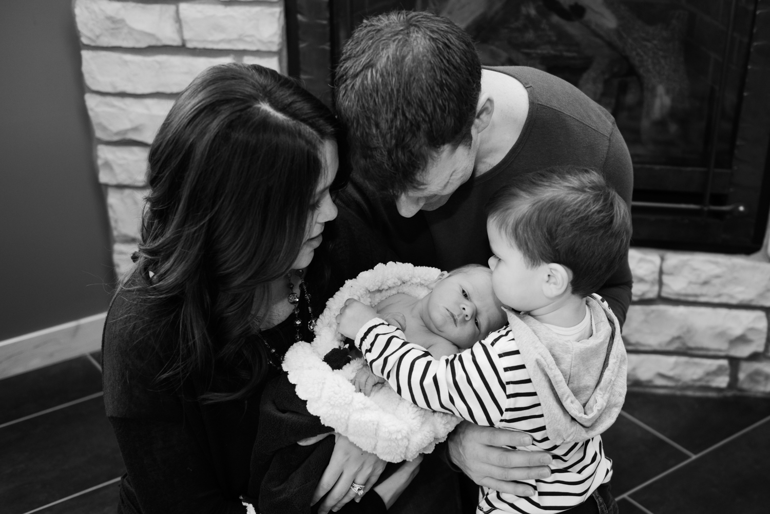 Minnesota-Newborn-Photography-Brett-Dorrian-Artistry-Studios