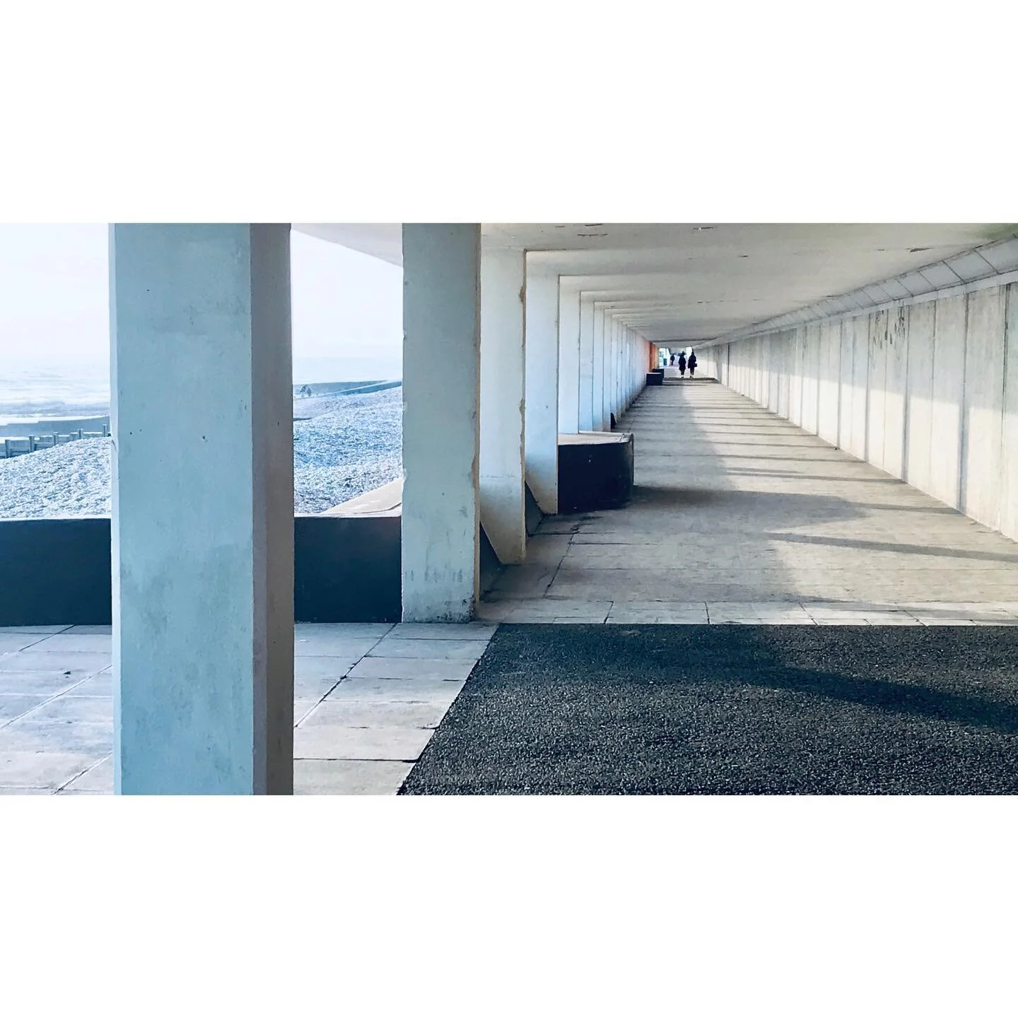 Christmassy walk in #hastings number one and a return to Instagram after a long baby enforced hiatus. .
.
.
.
#britishseaside #prominade #winterlight #instagood #instadaily