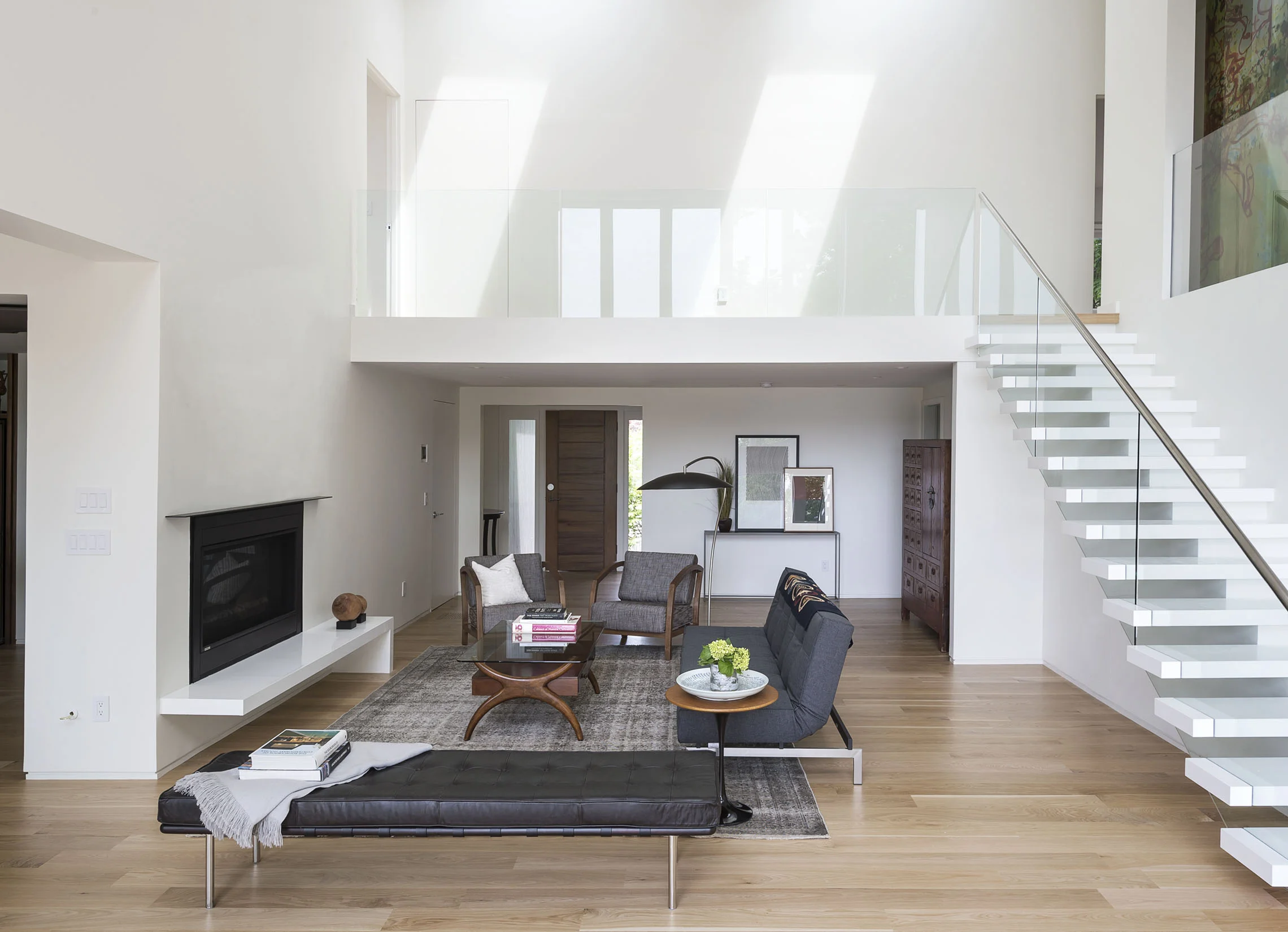 Selects_3765_no tv.jpg