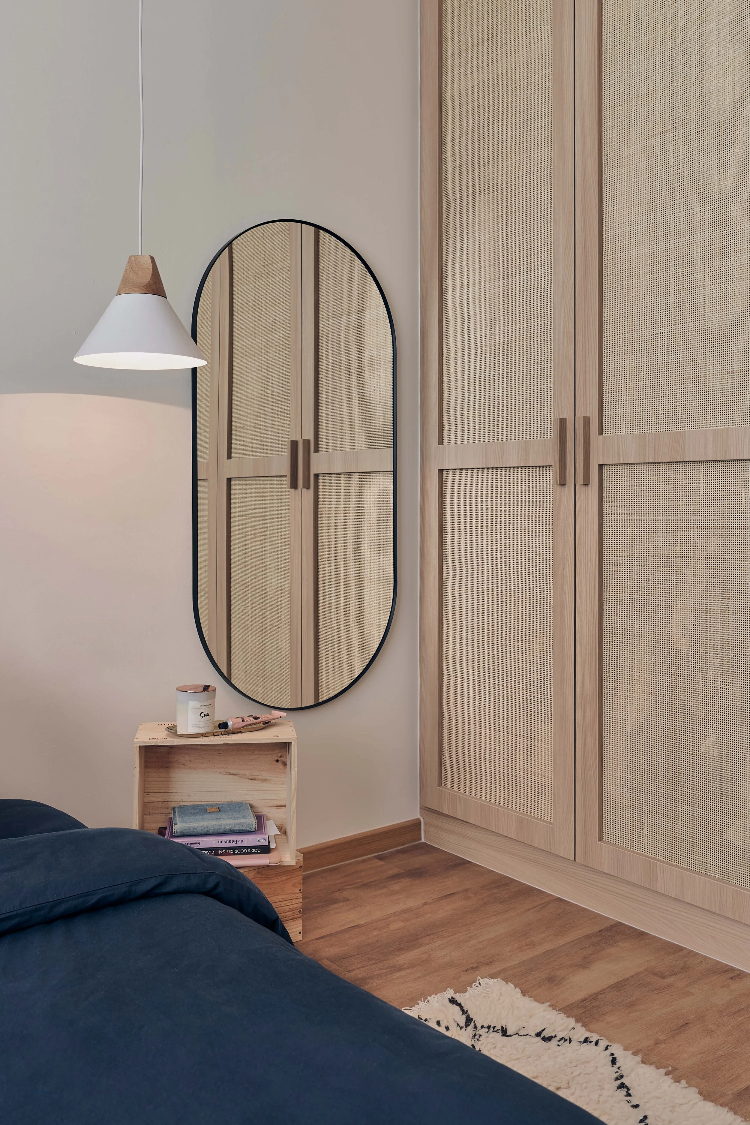 The Complete Guide to Vanity Mirrors in Singapore for 2024