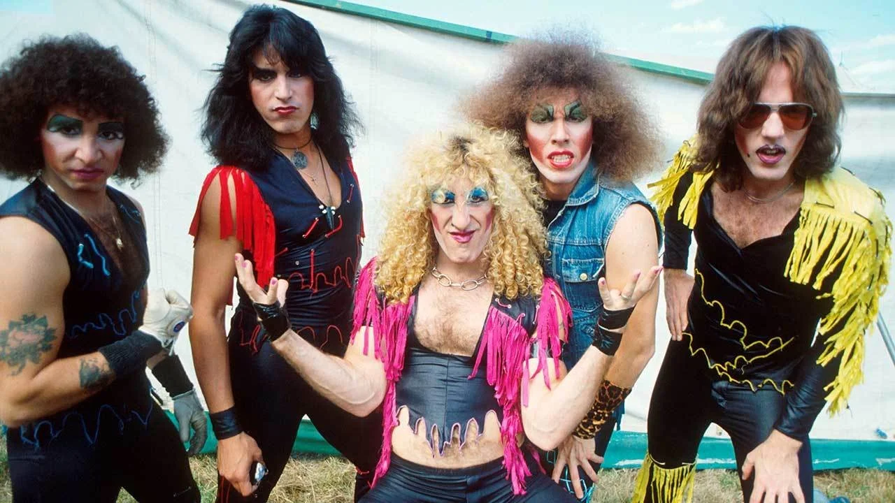 3TwistedSisterOutfitsMakeup.jpg