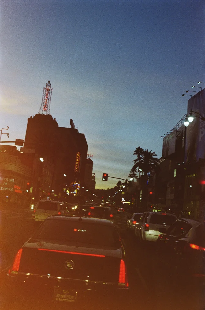243199_8_019_670.jpg