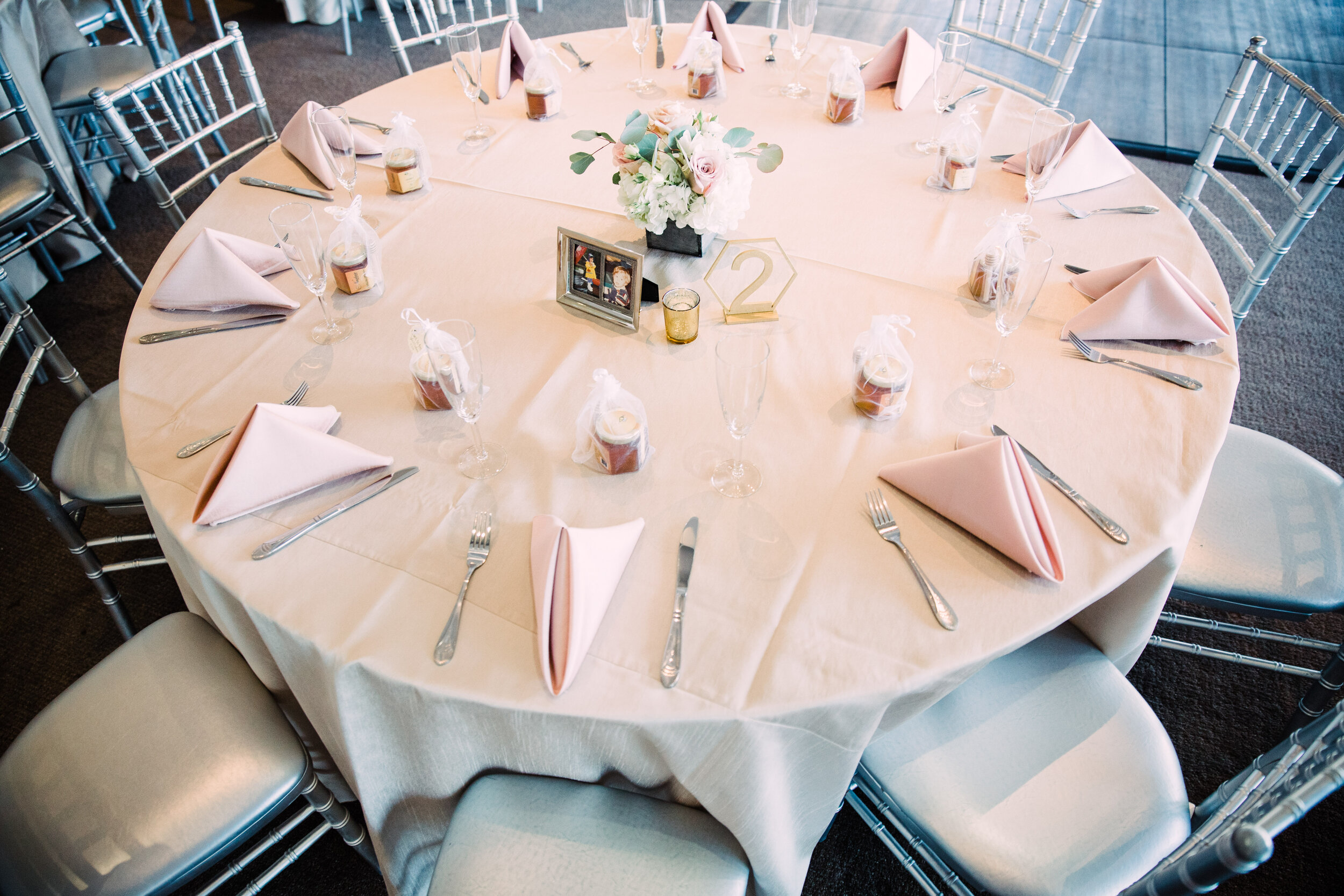 blush wedding table ideas