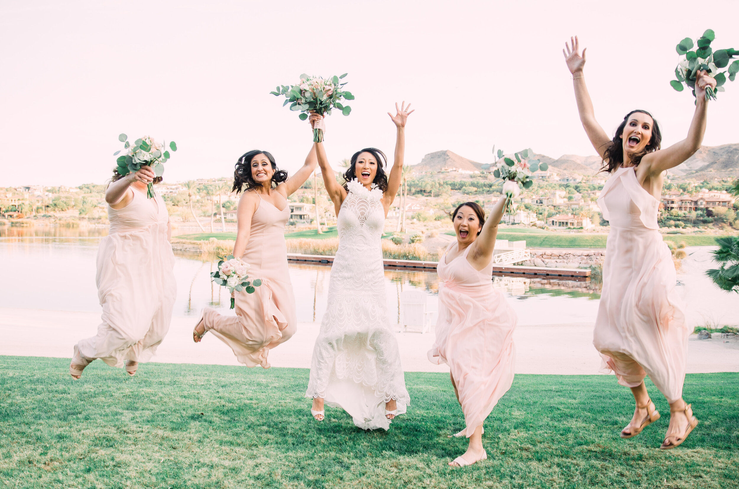 bridesmaid pose ideas