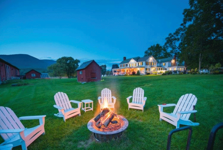 Sunderland-Hill-Farm-Inn-Shires-of-Vermont.gif