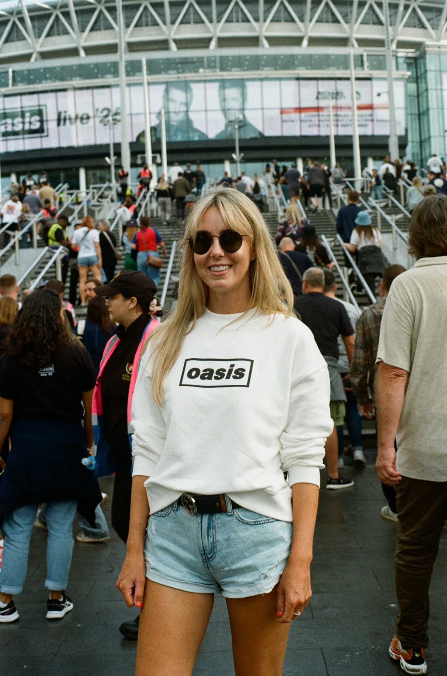 OASIS FANS_JULY-AUGUST_WEMBLEY_LONDON_LR-66.JPG