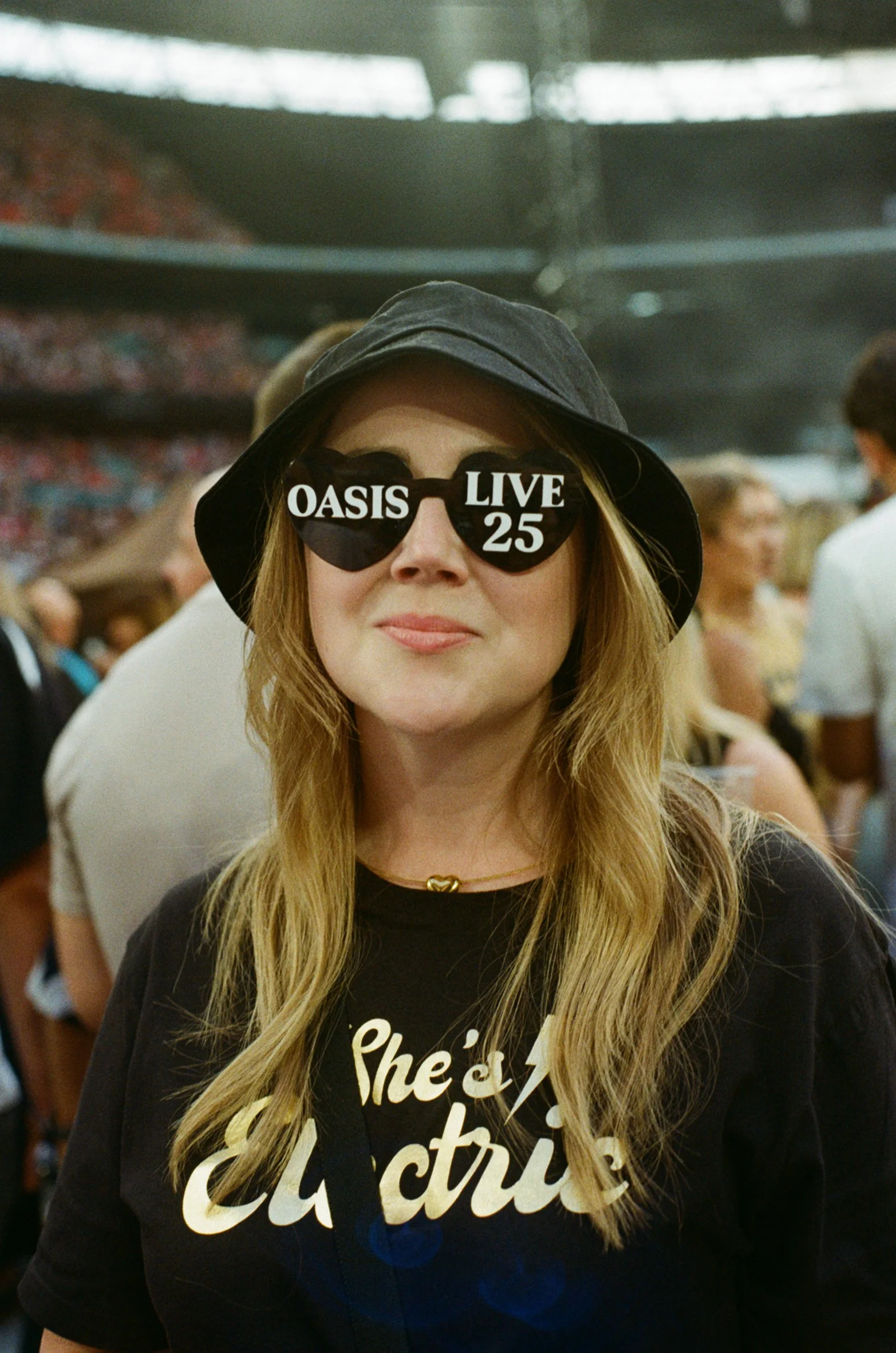 OASIS FANS_JULY-AUGUST_WEMBLEY_LONDON_LR-83.JPG