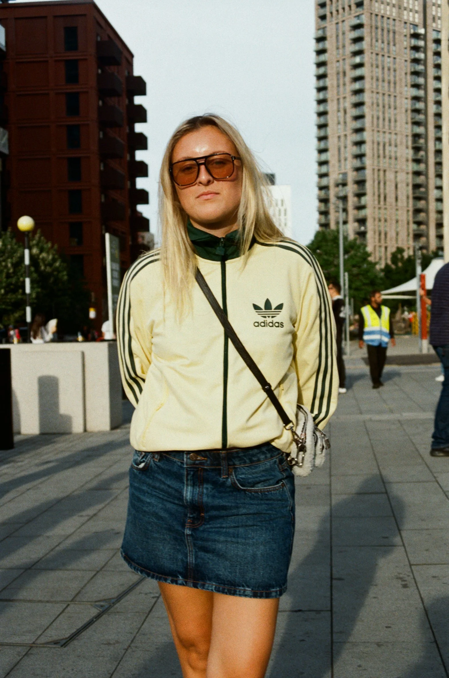 OASIS FANS_JULY-AUGUST_WEMBLEY_LONDON_LR-104.JPG