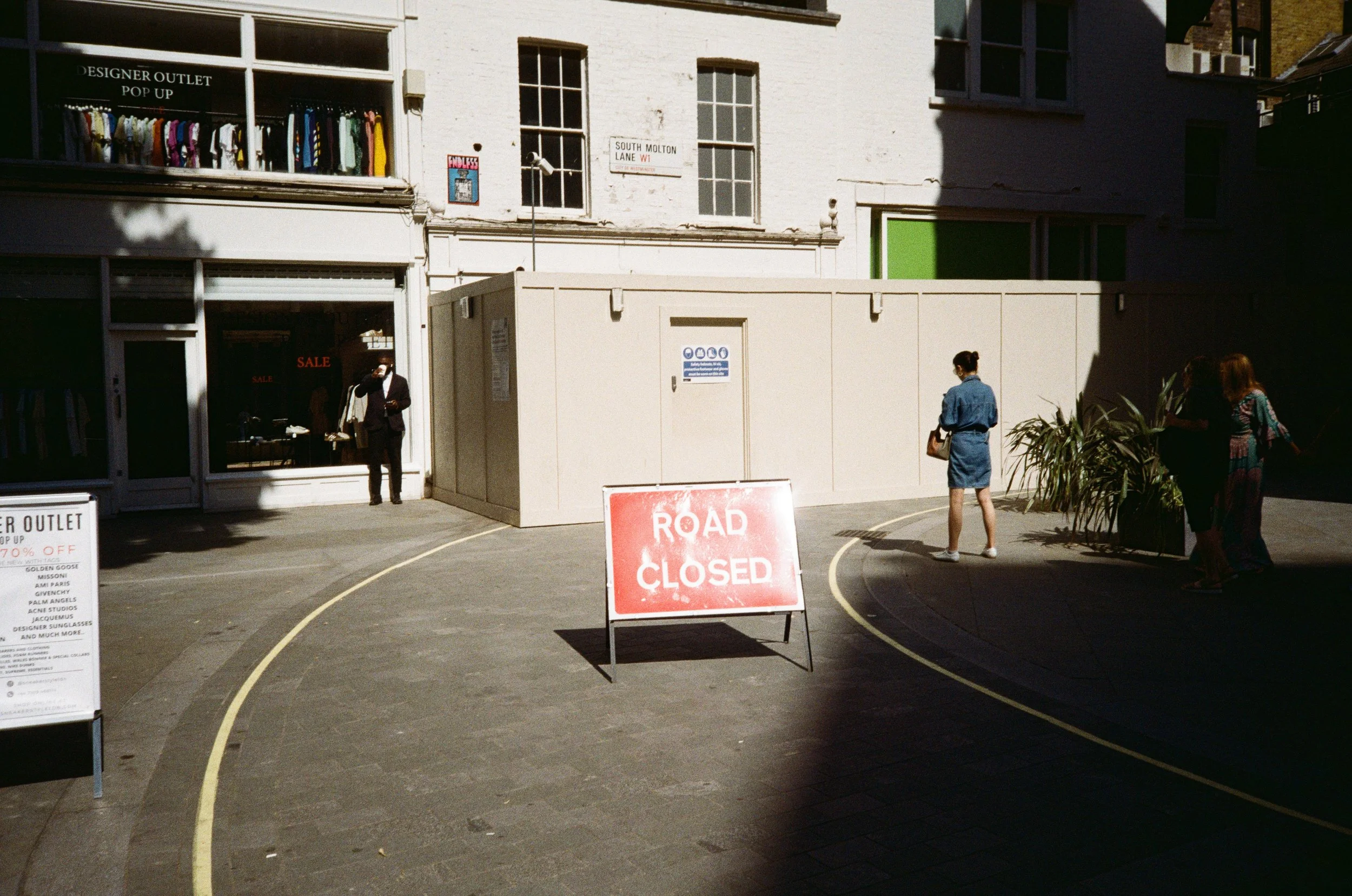 STREETFILM__JULY_2025-2024_LONDON_ALEX AMOROS FILM HR-72 copy.jpg
