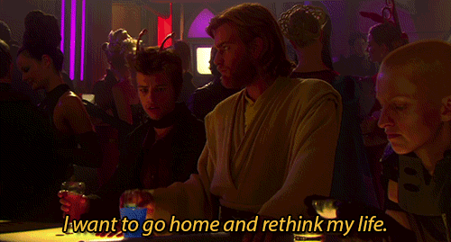 The character on the left talking to Obi-Wan is named Elan Sleazebaggano .
