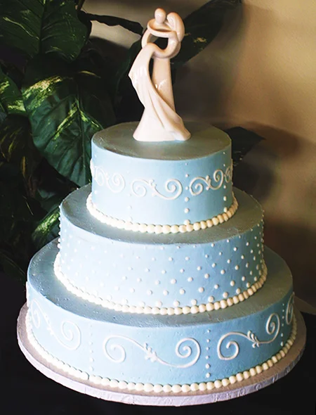 A normal God-approved wedding cake from Masterpiece Cakeshop.