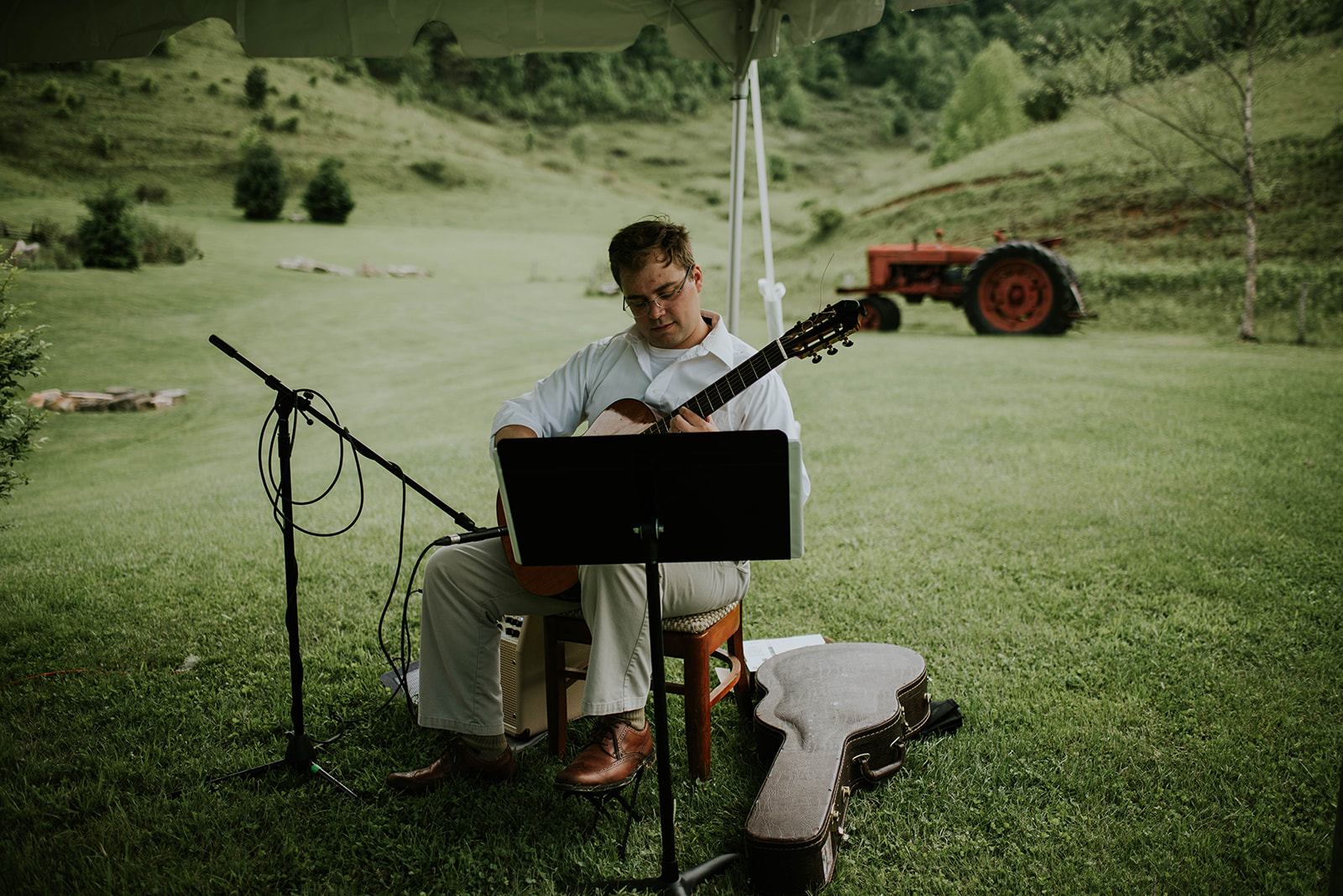 Intimate Mountain Wedding at White Fence Farm in Trade, TN
